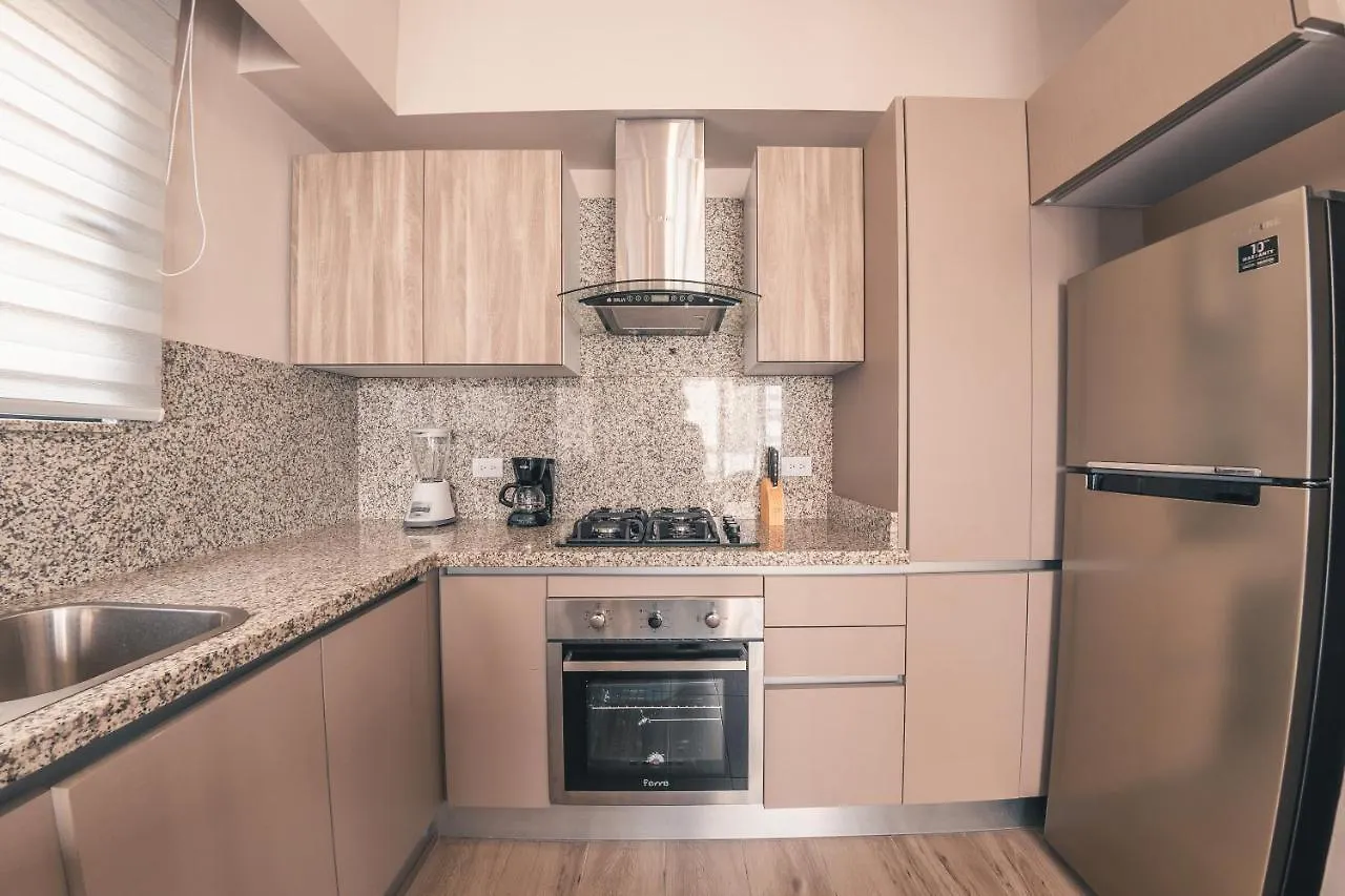 Fully Serviced Apartment At Regatta Living - 3A Santo Domingo