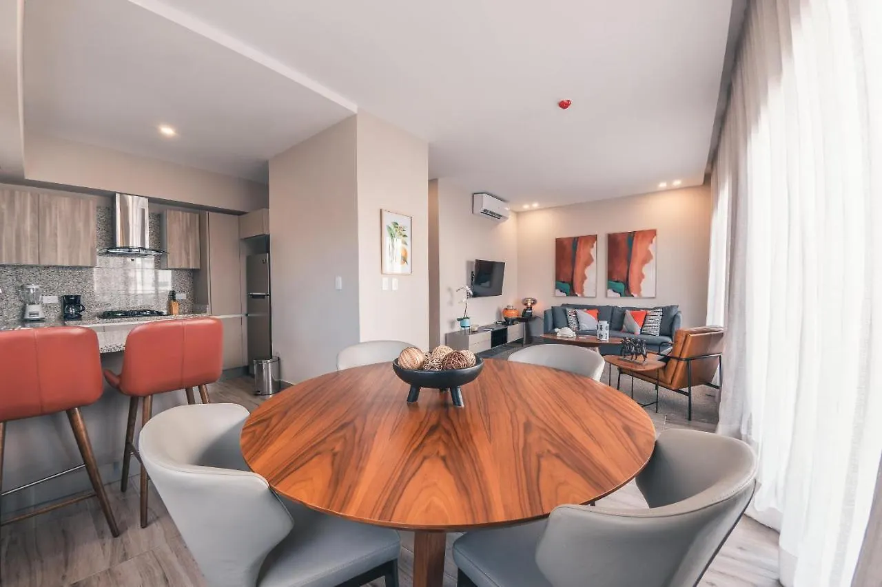 Fully Serviced Apartment At Regatta Living - 3A Santo Domingo 0*,